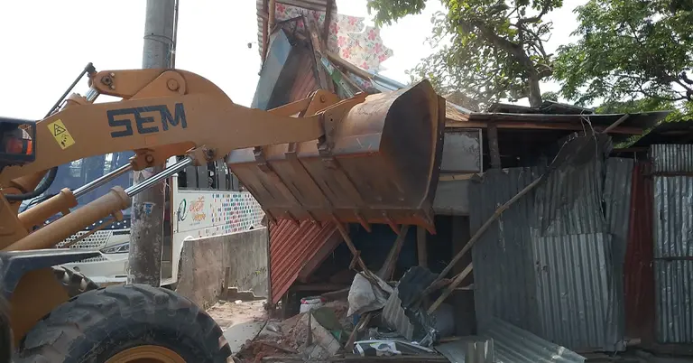 কুমিল্লা-চাঁদপুর মহাসড়কে উচ্ছেদ অভিযান